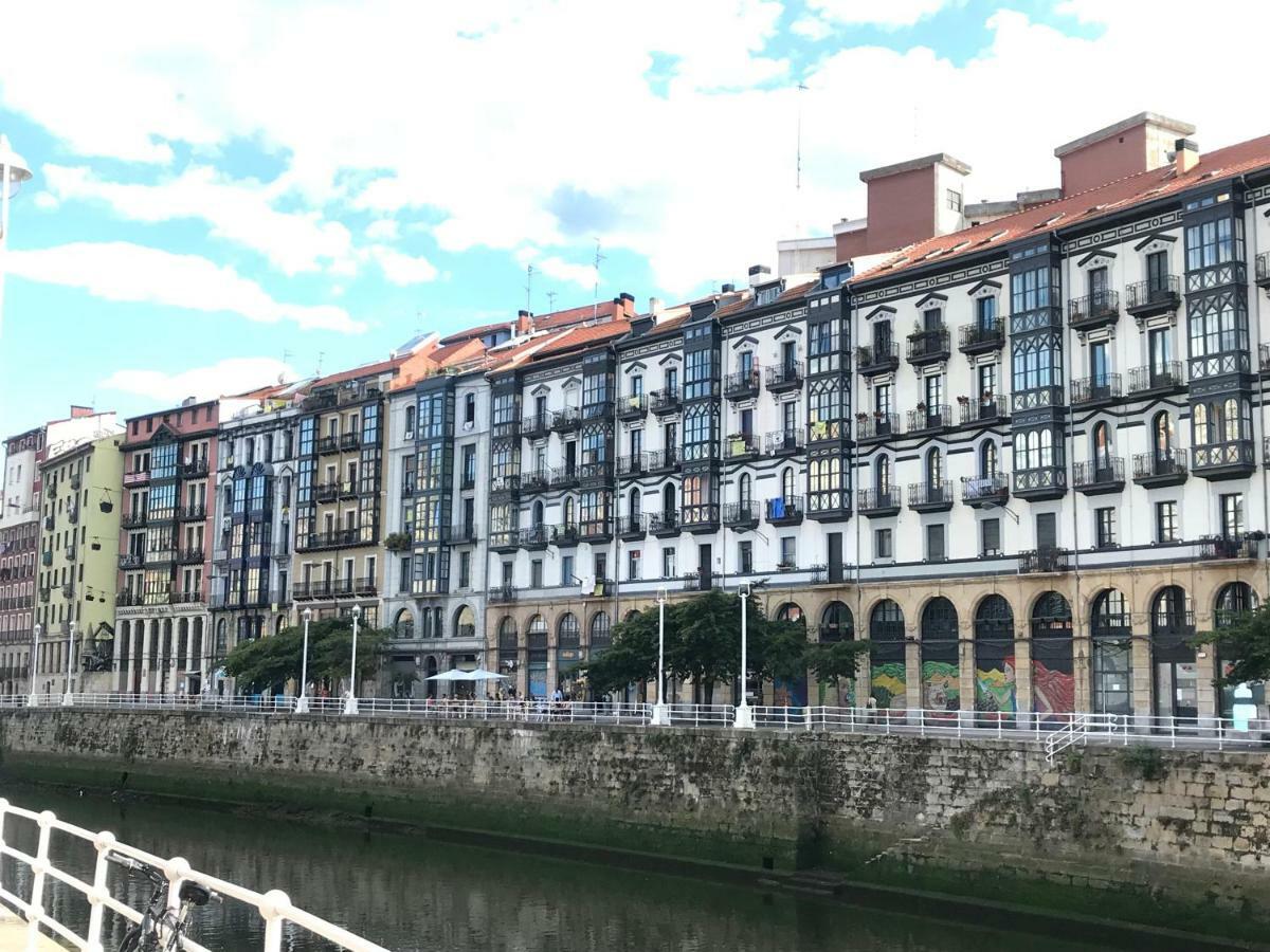 Old Town & River 빌바오 외부 사진